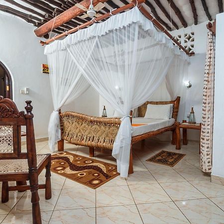 Diani Beach-Villa Kirsch Galu Ngoại thất bức ảnh